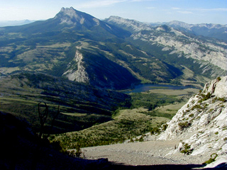 Imbricated thrust sheets at Sun River photo